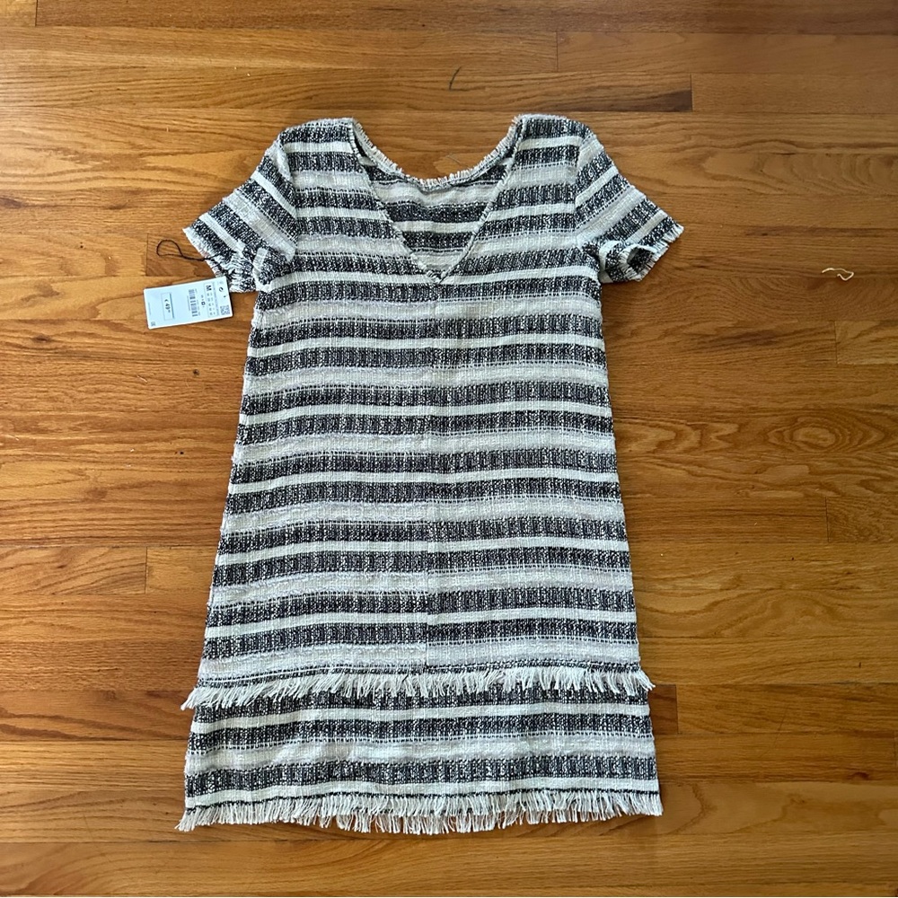 NWT ZARA dress 🌸